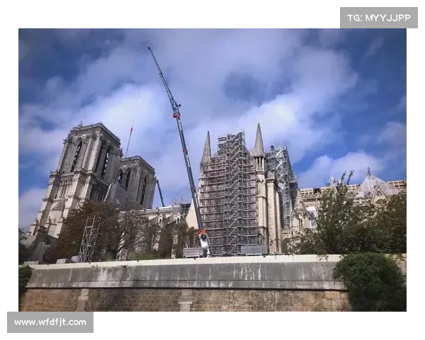 巴黎圣日耳曼重建之路：应对挑战与打造未来辉煌的关键策略